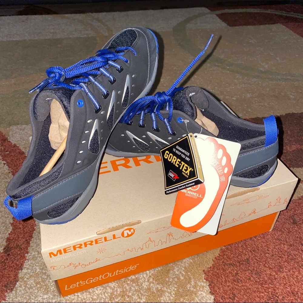 BNIB Merrell Sneakers 🤩
